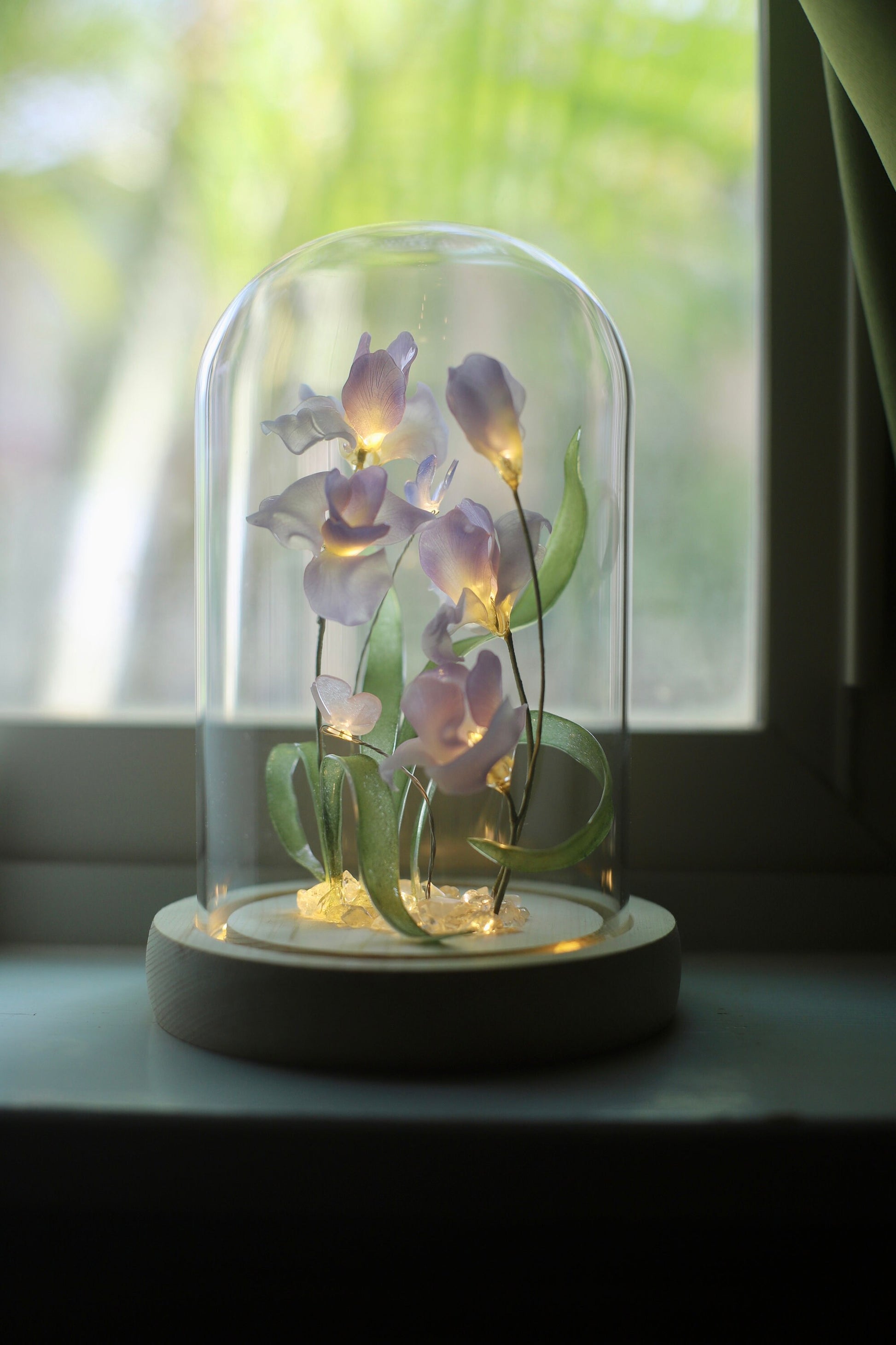 Handmade Iris Flower lamp, Orchid Tulip, Iris Home Decor, Iris Flower Night Light, Flower Dome, Purple Flower Gift