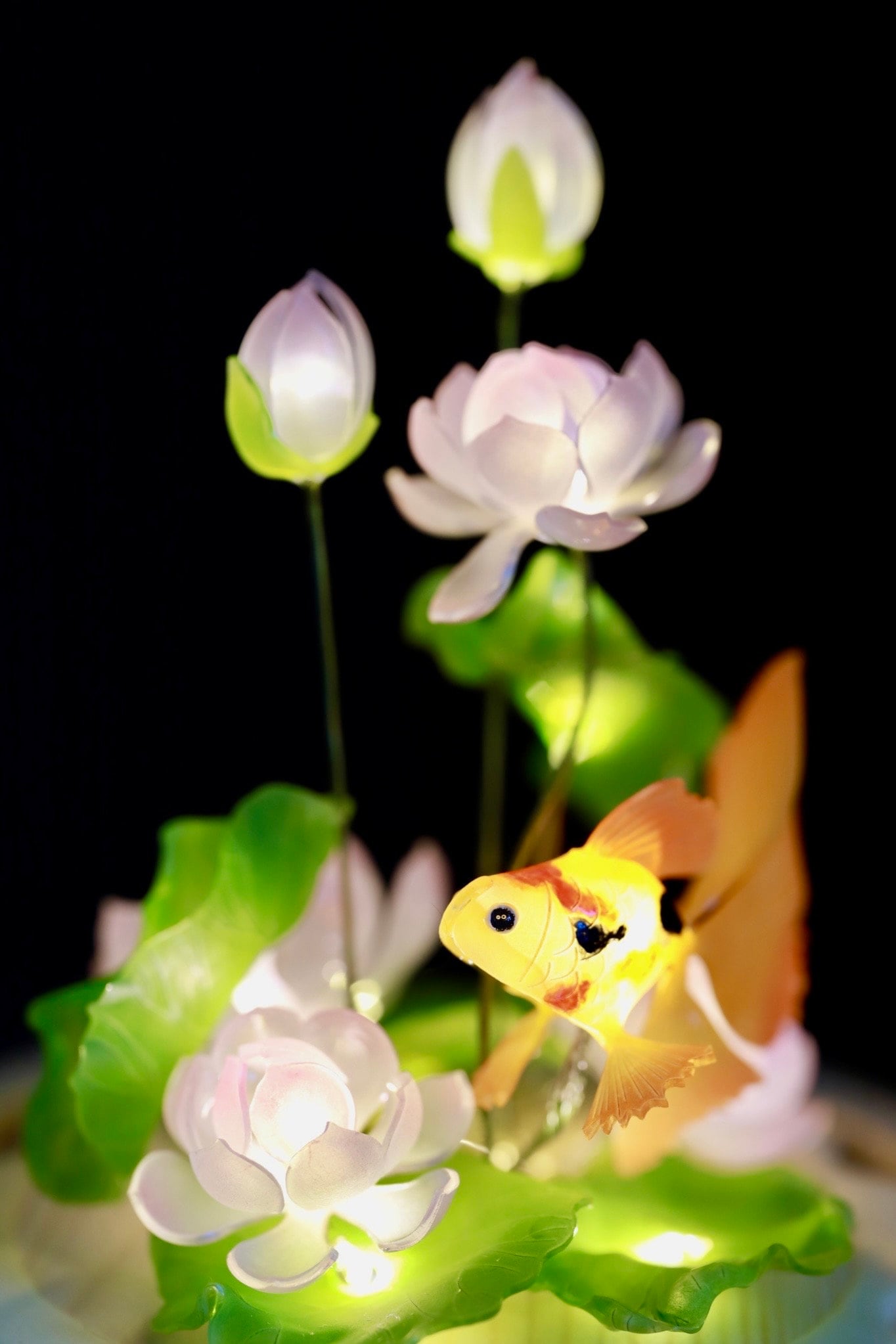 Handmade Lotus Flower Night Light, Glass Dome Flower Lamp, Lotus Lamp with Goldfish, Lotus Night Light, Flower Dome