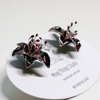 Handmade Wire Resin Sparkling Celestial Lily Flower Stud Earrings