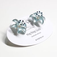 Handmade Wire Resin Lily Flower Stud Earrings, Spring Theme Floral Pearlescent Earrings, Romantic Flower Earrings