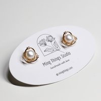 Elegant Pearl Stud Earrings: Minimalist Freshwater Pearl Gold-Tone Jewelry, Timeless Chic Accessories for Everyday Look & Special Occasions