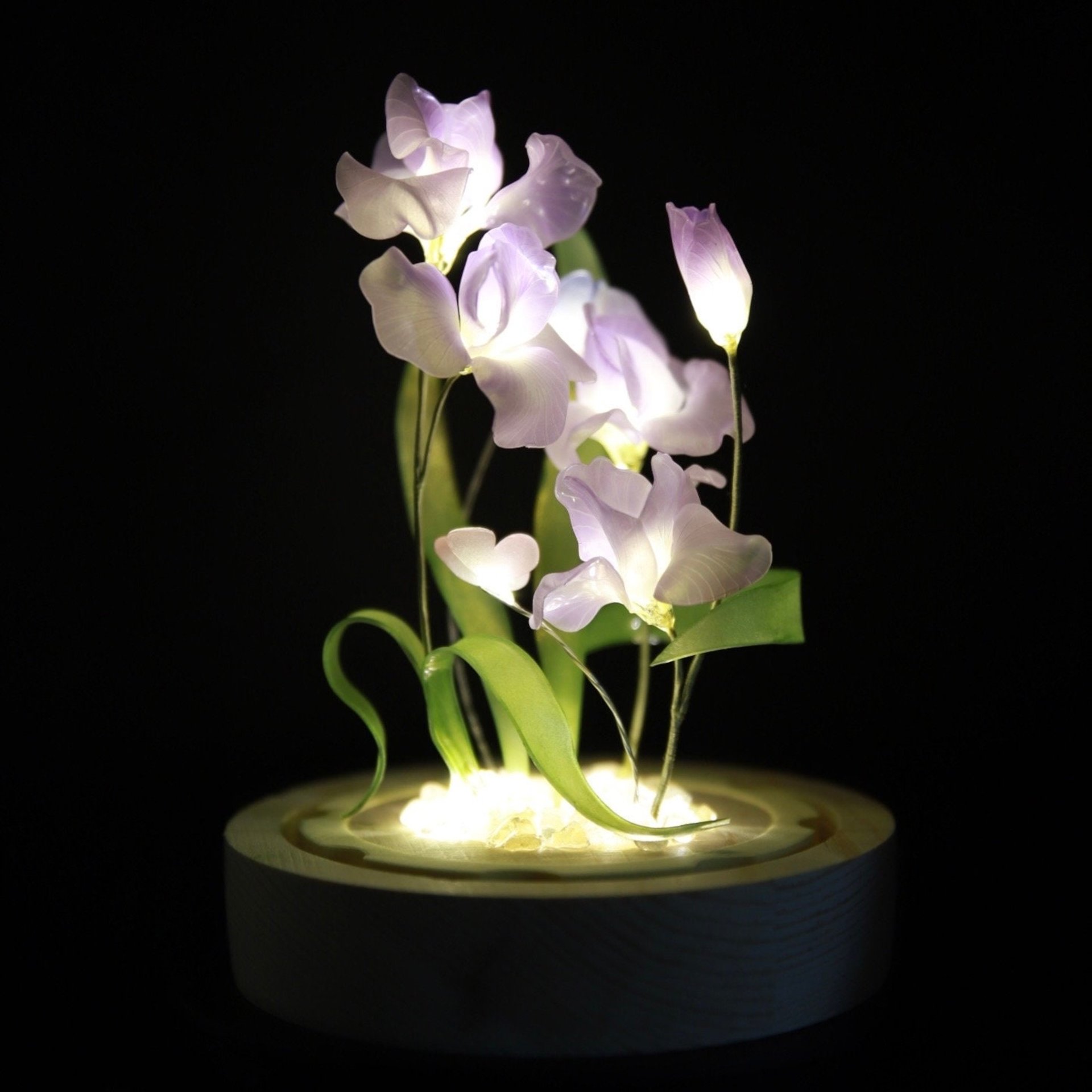 Handmade Iris Flower lamp, Orchid Tulip, Iris Home Decor, Iris Flower Night Light, Flower Dome, Purple Flower, Gift for Loved Ones