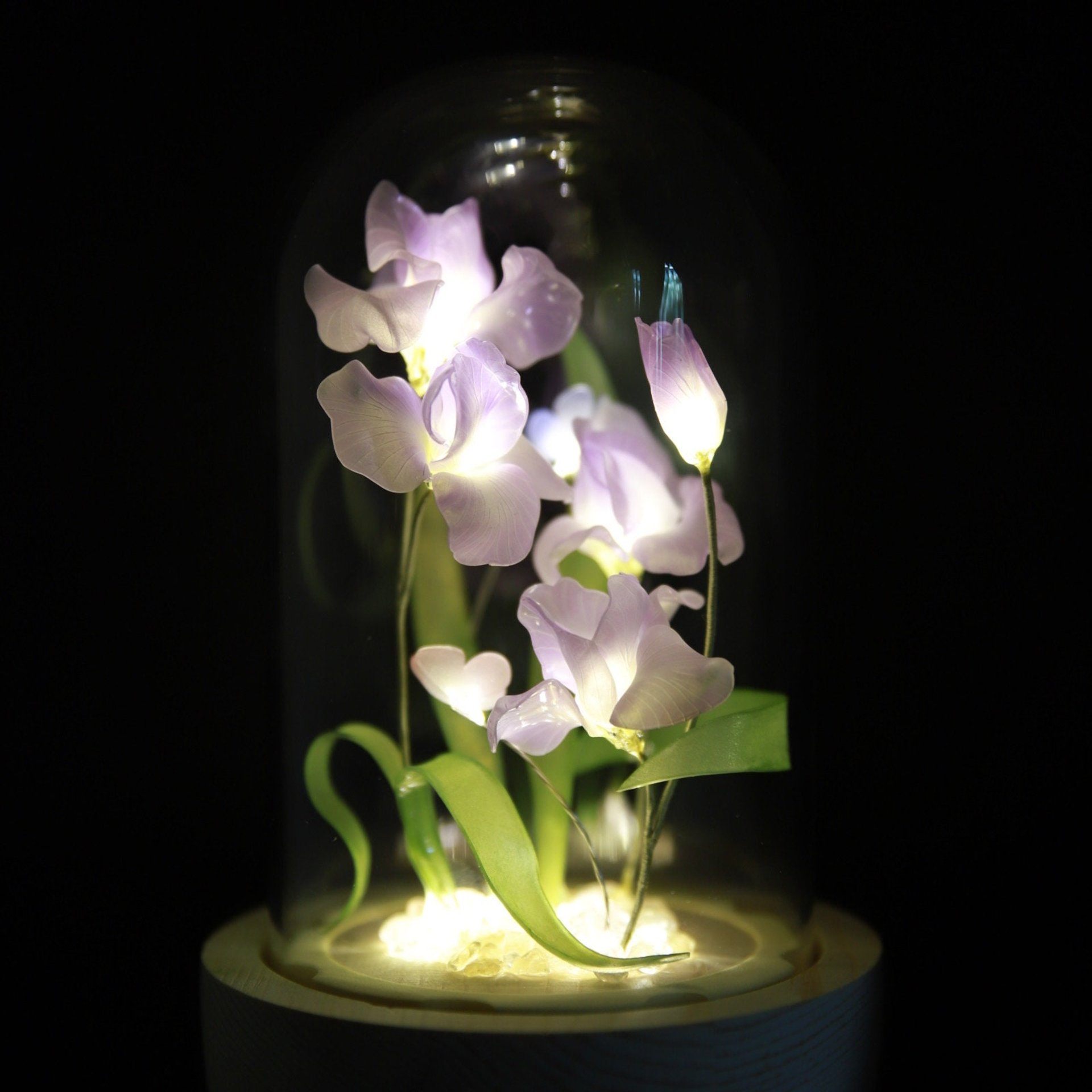 Handmade Iris Flower lamp, Orchid Tulip, Iris Home Decor, Iris Flower Night Light, Flower Dome, Purple Flower, Gift for Loved Ones