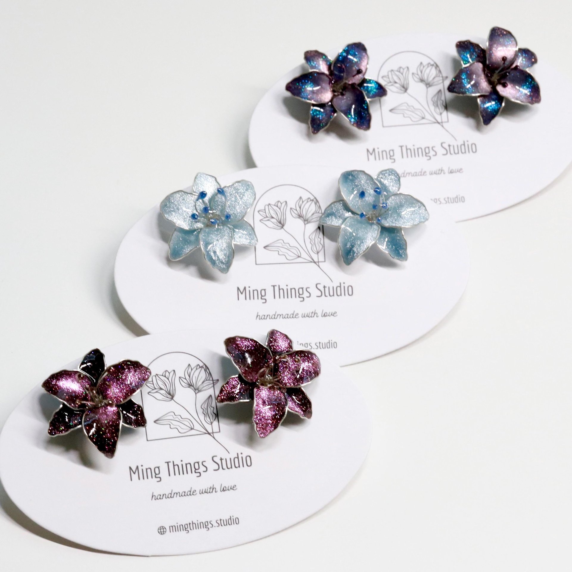 Handmade Wire Resin Sparkling Celestial Lily Flower Stud Earrings