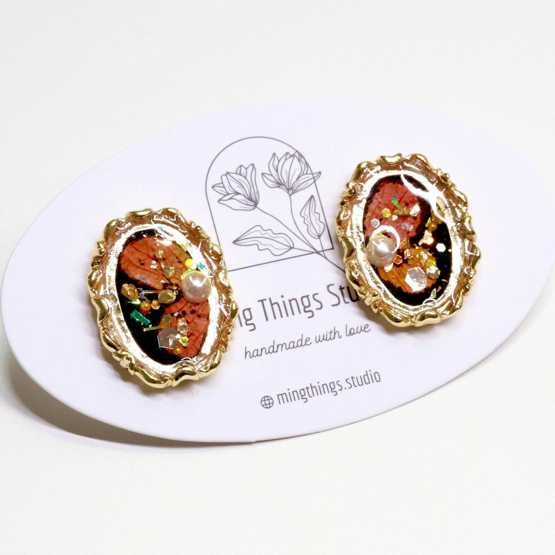 Handmade Exquisite Vintage Baroque Style Real Hydrangea Flower Stud Earrings