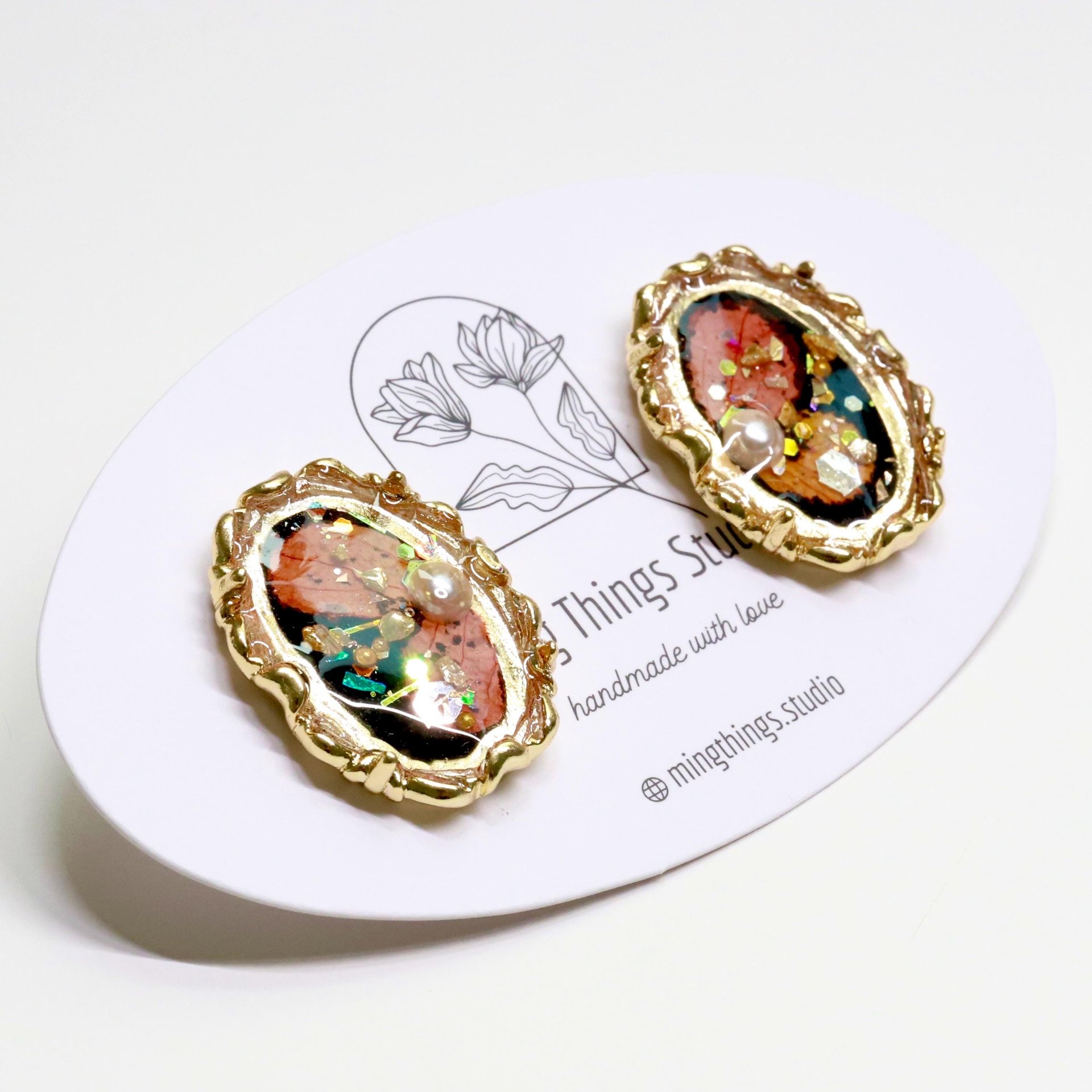 Handmade Exquisite Vintage Baroque Style Real Hydrangea Flower Stud Earrings