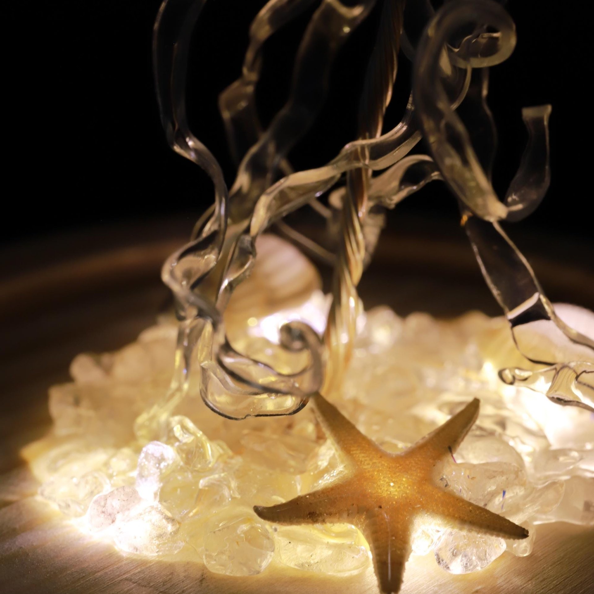 Handmade Mini Jellyfish Night Light Table Lamp - Ocean Themed Tropical Decor Glass Dome Aquarium