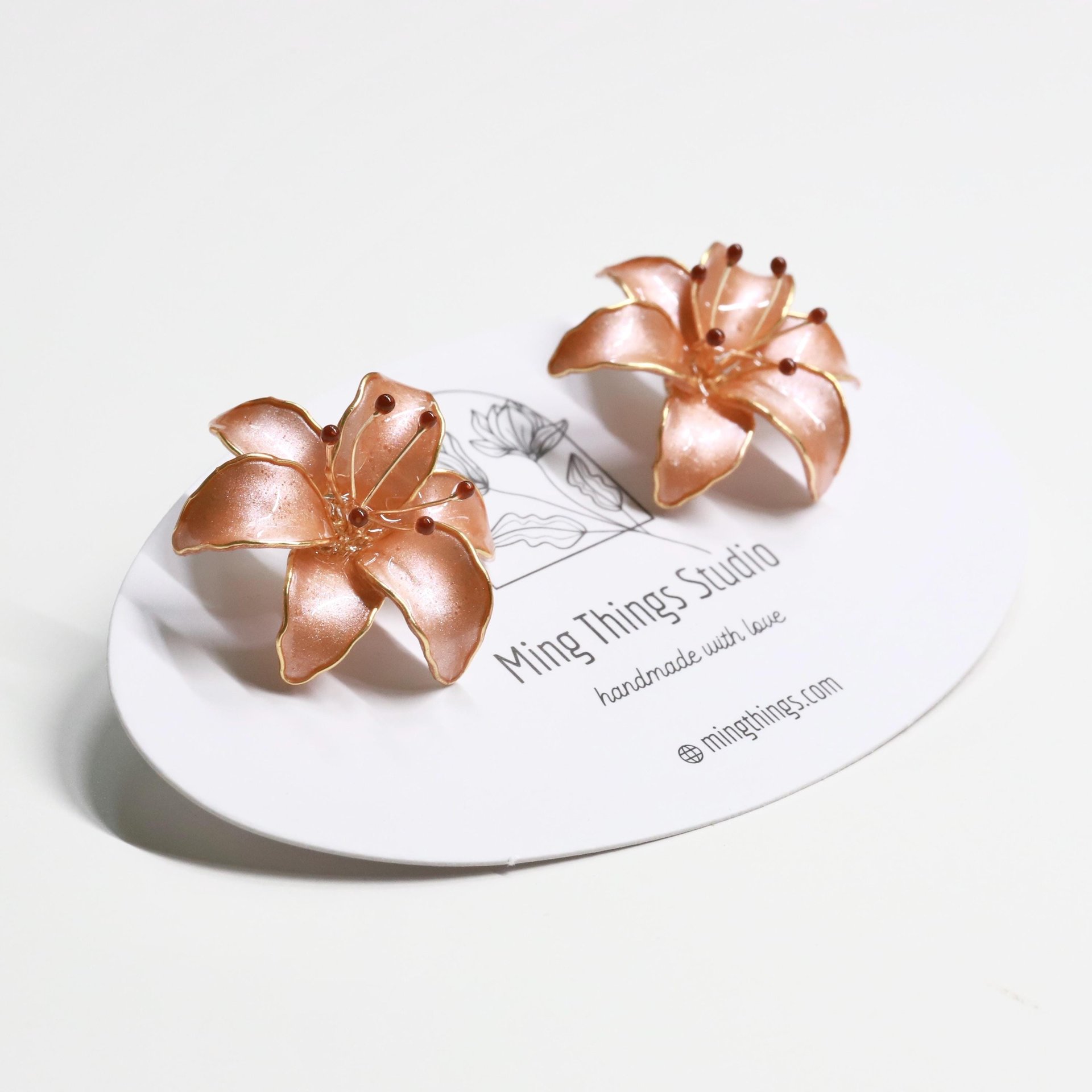 Handmade Wire Resin Lily Flower Stud Earrings, Spring Theme Floral Pearlescent Earrings, Romantic Flower Earrings