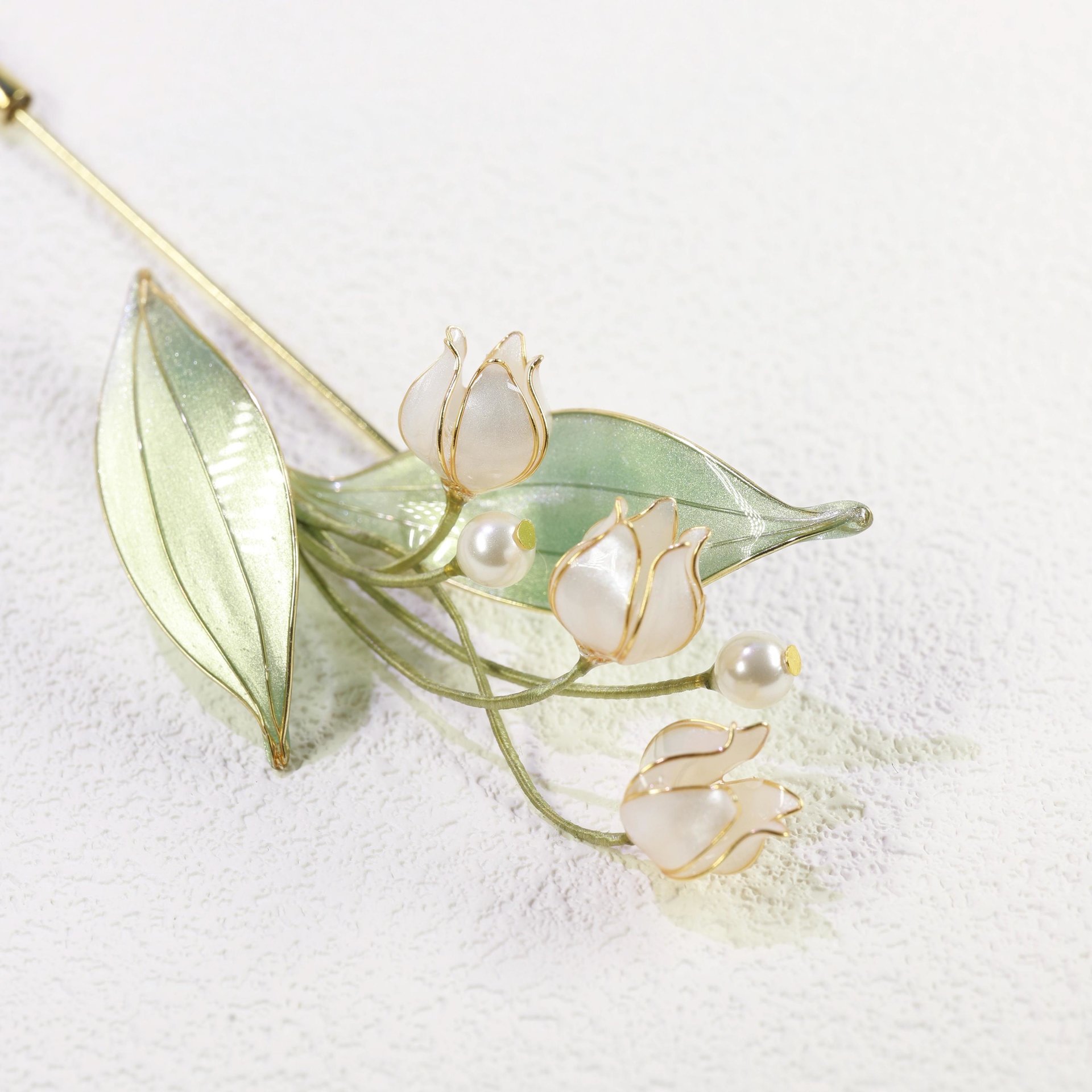 Handmade Lily of the Valley Brooch Pin, Resin Floral Art Lapel Pin, Botanical Gift