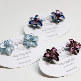 Handmade Wire Resin Sparkling Celestial Lily Flower Stud Earrings