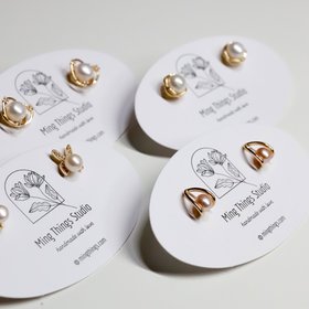 Elegant Pearl Stud Earrings: Minimalist Freshwater Pearl Gold-Tone Jewelry, Timeless Chic Accessories for Everyday Look & Special Occasions